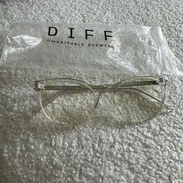 Compliments‎ by Diff Eyewear Darcy Glasses Blue Light - Image 4