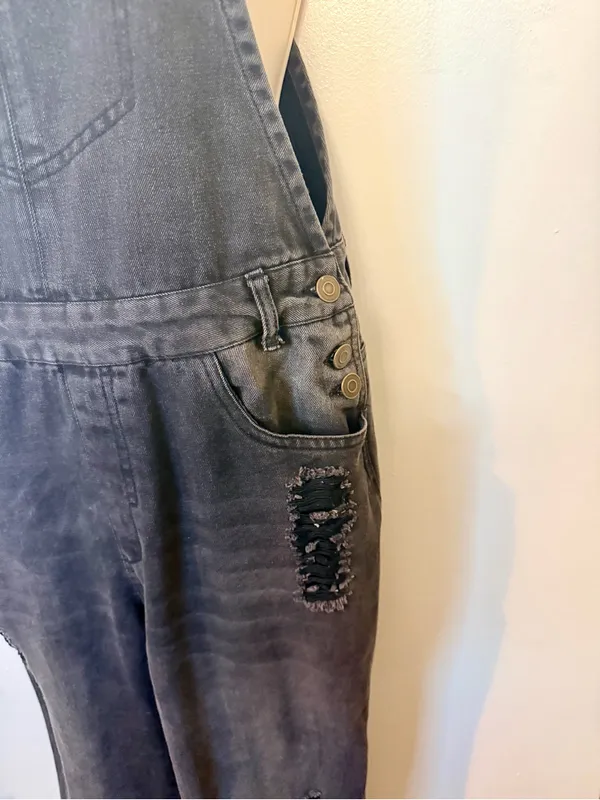 Love Tree Denim Overalls Size M Dark Wash Distressed Black Gray Overalls - Image 4