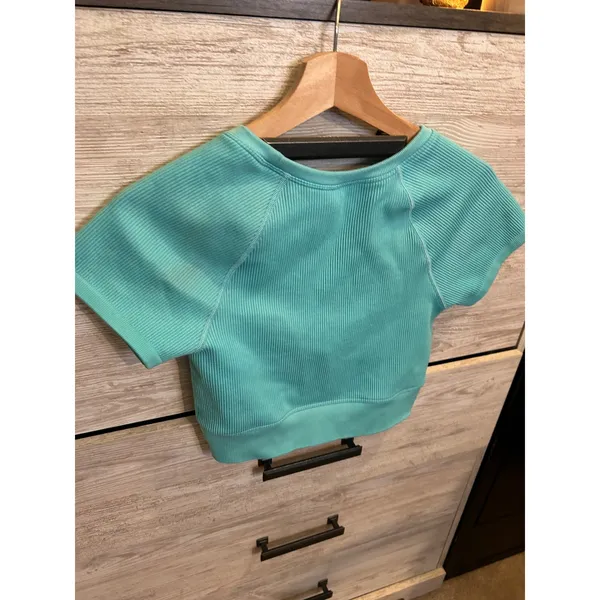 OFFLINE by Aerie Seamless Ribbed Crossover Crop Top Aqua Blue Short Sleeve M - Image 5