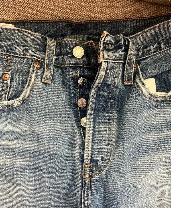 Levi 501 Jeans - Image 4