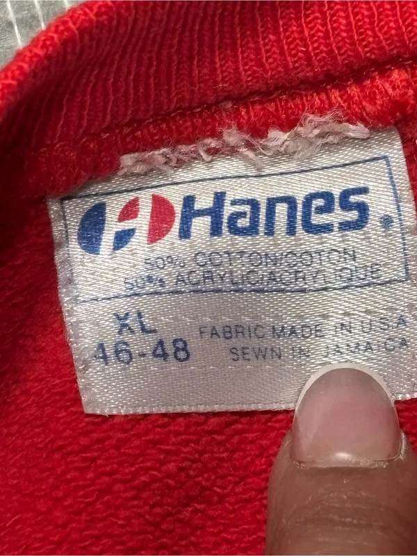 Hanes Red Crewneck Sweatshirt with Classic Label XL - Image 2