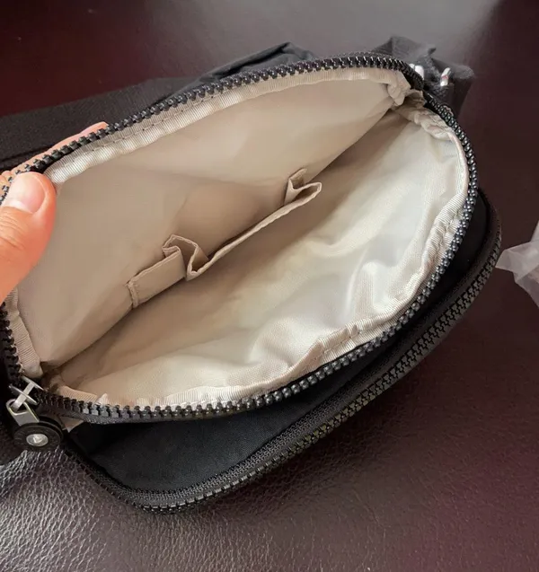 Kipling NWT  Keefe Shoulder bag NWT - Image 5