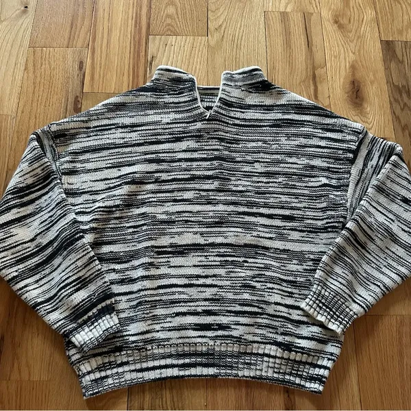 American Eagle Outfitters Black and White Cowl Neck Sweater - Image 2