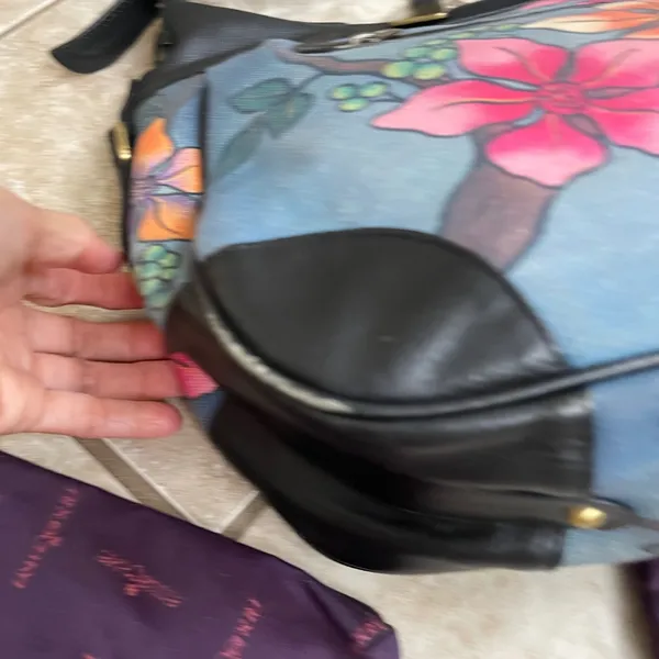 Anuschka Hand Painted Leather Hobo Bag Blue Tropical Bird Floral coin&cell case - Image 14