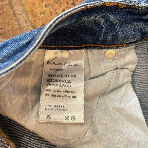 KanCan distressed skinny stretchy jeans size 26 - Image 3