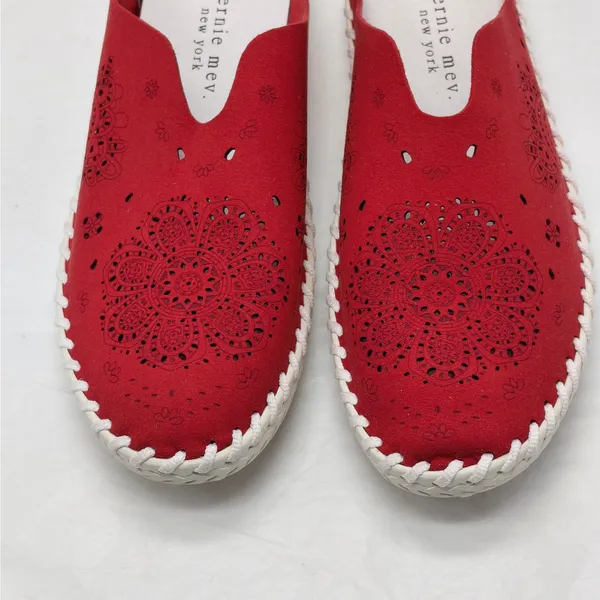 Bernie Mev Womens Mules Sneakers Size 40 Red Slip On Comfort Walking Travel Shoe - Image 4