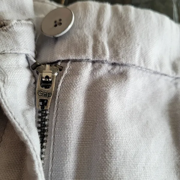 Gap Boyfriend Roll-Up Khaki Linen Cotton Blend Shorts Women's Size 0 - Image 3