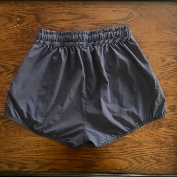Alphalete Swift Shorts - Image 3