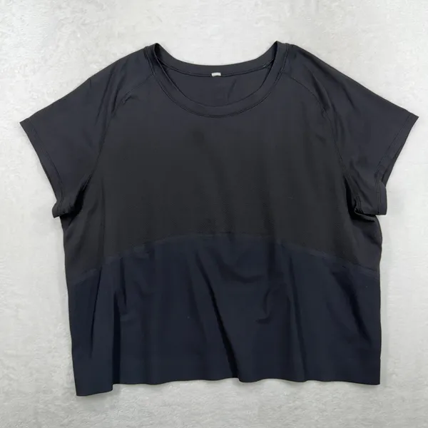 Lululemon 14 Final Lap Short Sleeve Mesh Panel Relaxed Fit Black Activewear Top - Image 4