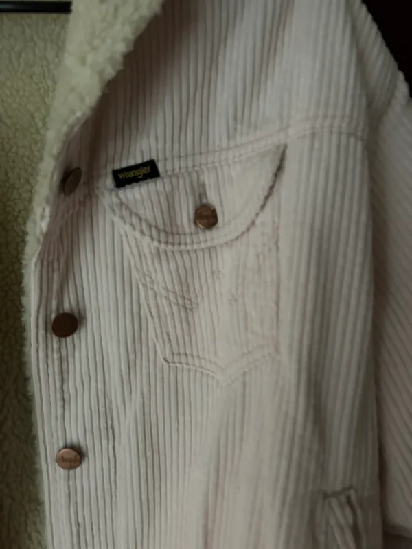 Wrangler Pink Corduroy Trucker Jacket - Image 2