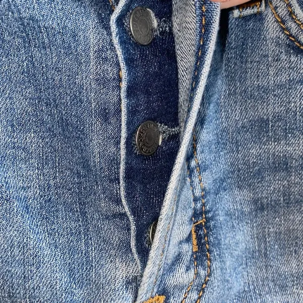 Levi’s‎ Wedgie Skinny Jeans 26 Distressed Raw Hem High Rise Crop - Image 4