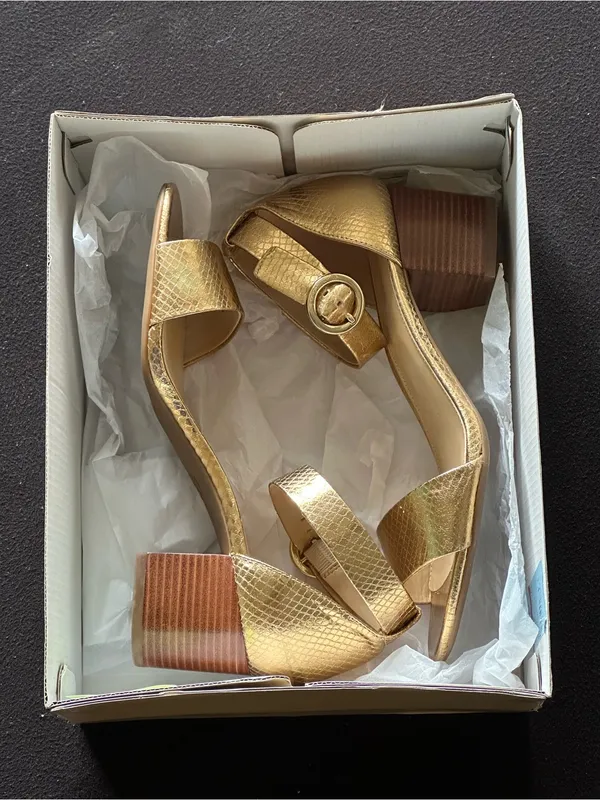 Michael Kors Lena Flex Mid Embossed Metallic Leather Sandals – Like New! - Image 10