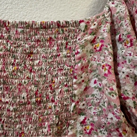 Astr The Label Puff Sleeve Front Slit Midi Dress In Pink‎ Multi Ditsy Size Large - Image 11