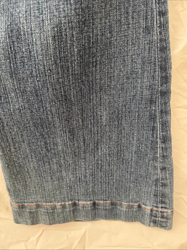 Seven7 Women's Mid-Rise Sexy Flare Vintage Wash Jeans - Image 10