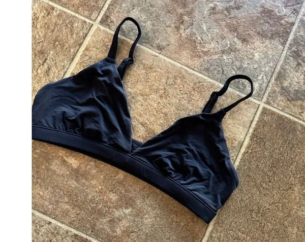 Skims Fits Everybody Triangle Bralette Onyx Medium - Image 6