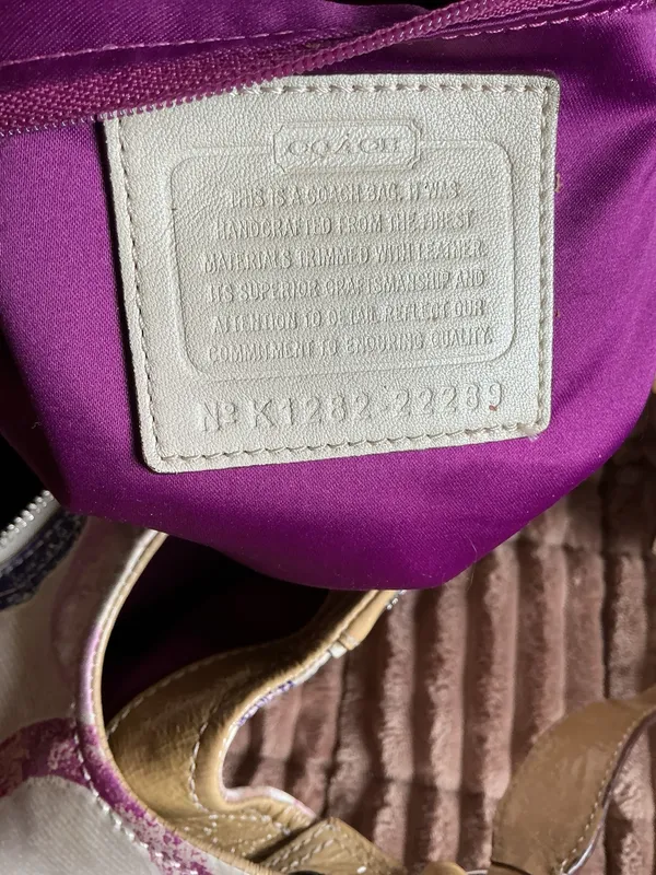 Vtg Y2K Coach Metallic Maggie Bag - Distressed Multi-Color Signature C Logo - Image 5