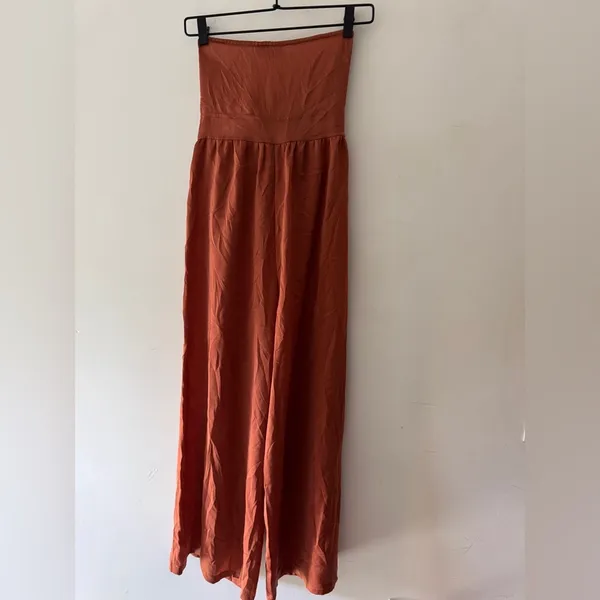 PrettyLittleThing Ruse Brown Bow Tie Front Wide Leg Jumpsuit‎ Strapless - Image 3