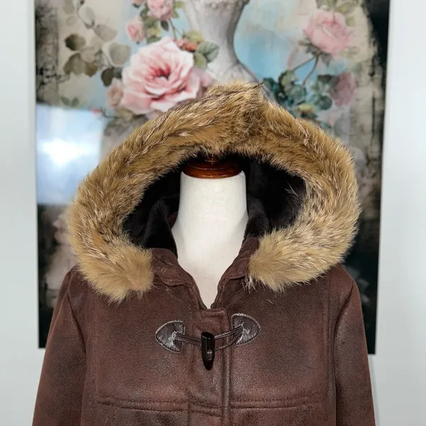 Gorgeous Marc New York Coyote Fur Trim Toggle Coat! - Image 3