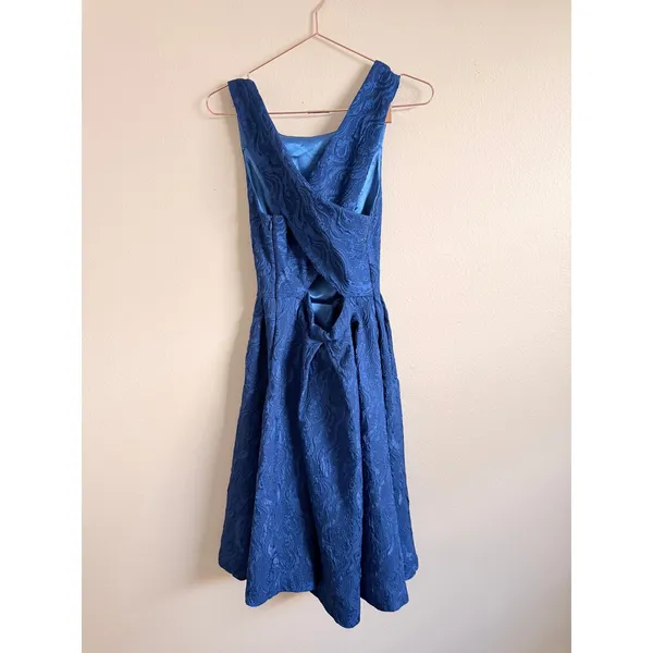 Eva Franco Cocktail Dress Womens 4 Blue Jacquard Criss Cross Back Fit &‎ Flare - Image 5