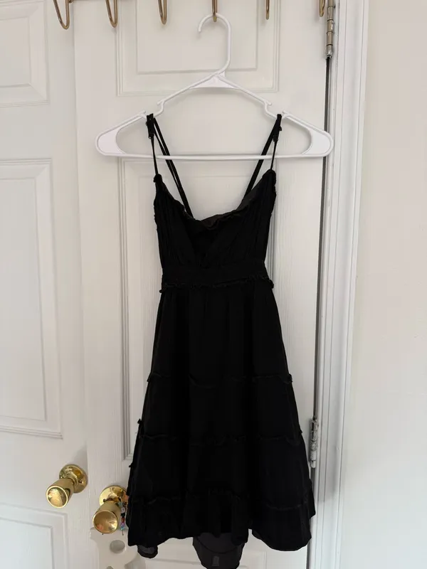 Black dress - Image 2
