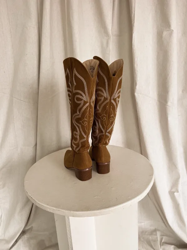 Chase and Chloe Suede Western Knee-High Boots in Brown - Image 5