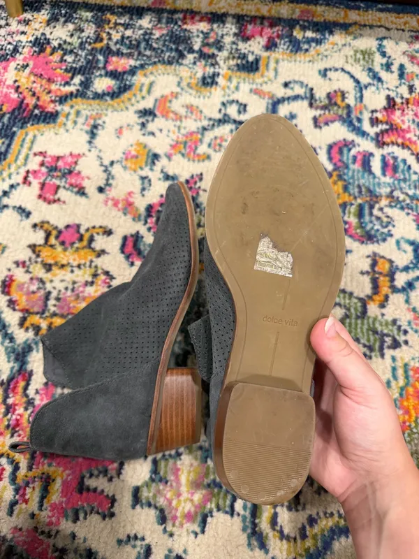 DV by Dolce Vita Booties - Image 3