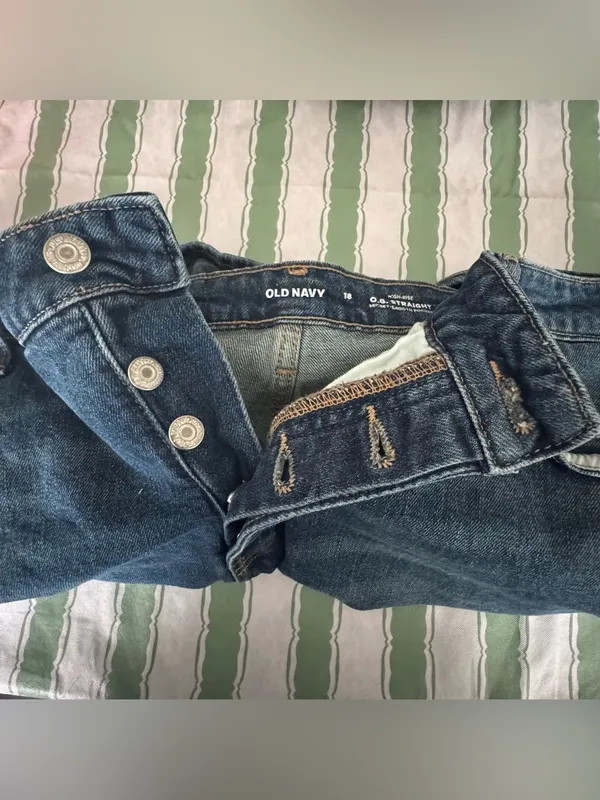 Old Navy OG Straight High Rise Buttonfly Dark Wash Denim Shorts Size-18 - Image 5