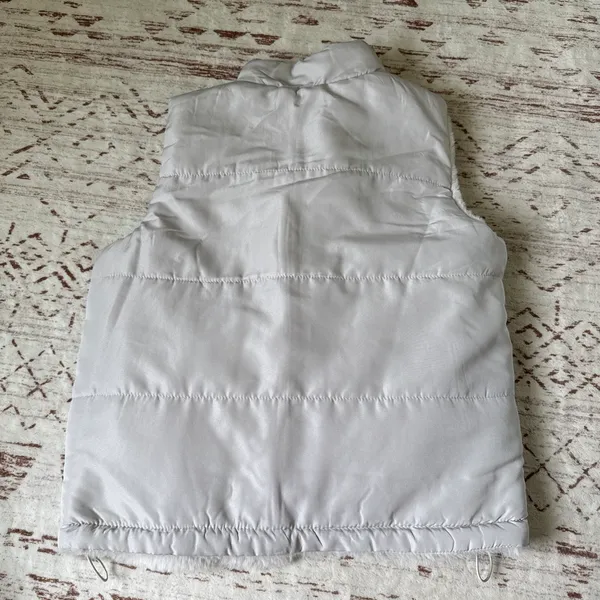 Time And Tru Warm Vest with Fur Lining - Image 4