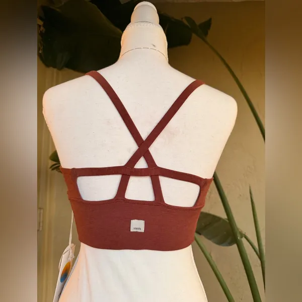 Vuori Women's Crossback Bralette in Rust - Image 2