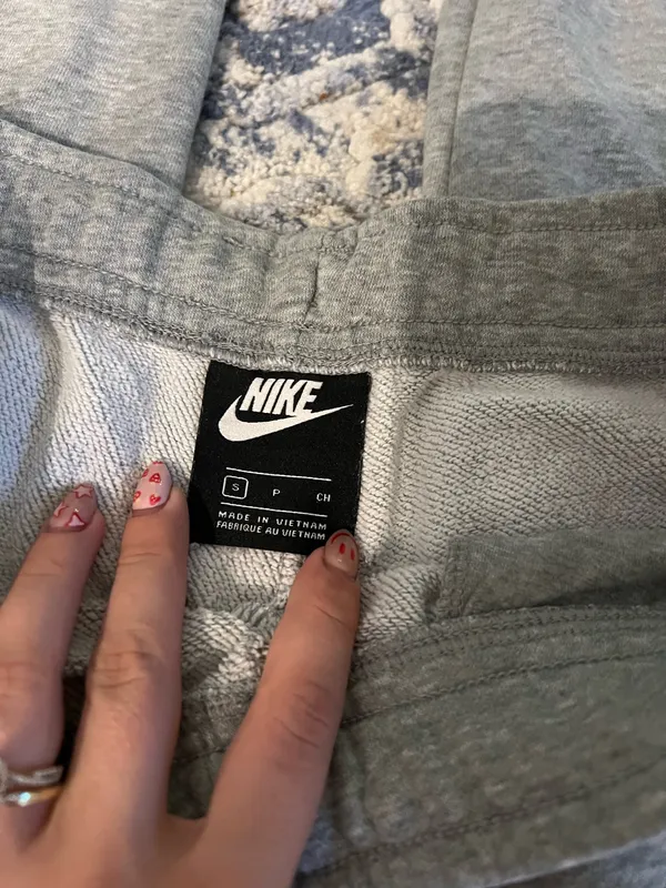 Nike Gray Sweatpants - Image 7