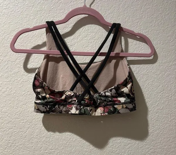 lululemon athletica Butterfly Print Sports Bra - Image 3