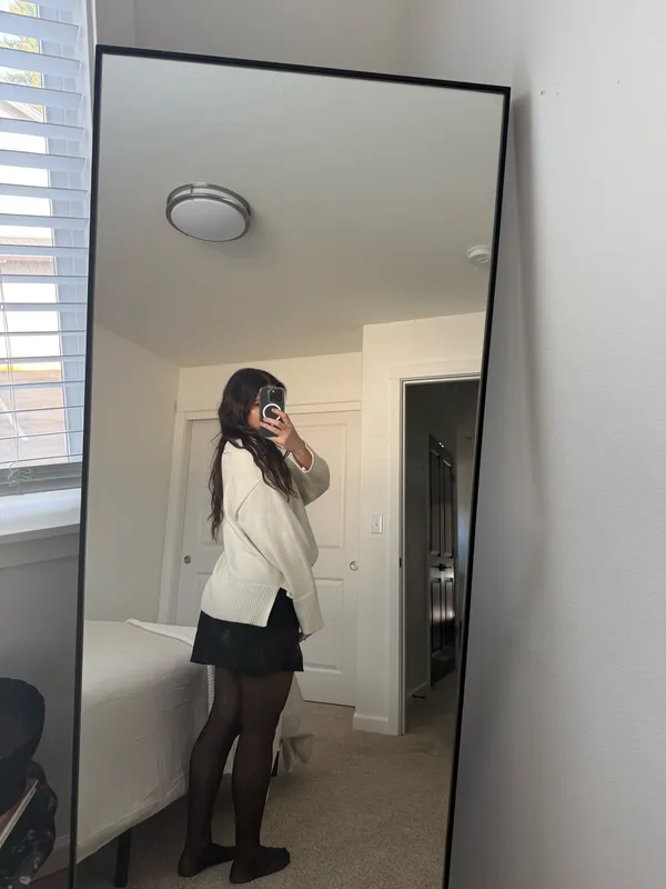 Boutique Off white sweater - Image 2