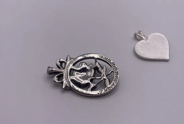 Lot Of 2Costume Pendants / Charms / Mom / I Love You Mom - Image 5