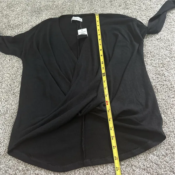 Abercrombie & Fitch Black Women's Wrap-Front Sweater - Image 5