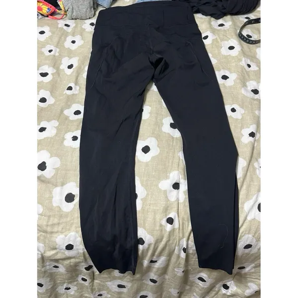 Lululemon black leggings - Image 5