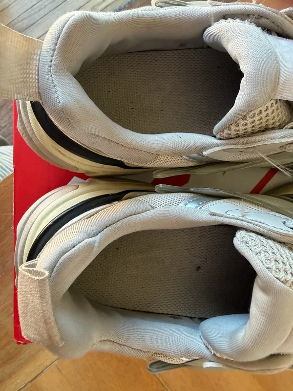 Nike V2K Run Summit White Metallic Silver Women’s 7.5 FD0736-100 w/ Box - Image 8