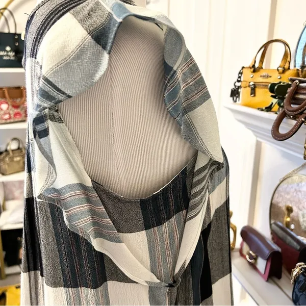 LOFT Teal Plaid Ruffle Sleeve Top Small - Image 3