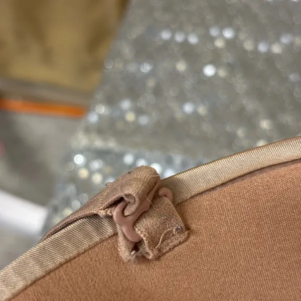 Victoria's Secret Tan Bra‎ - Image 6