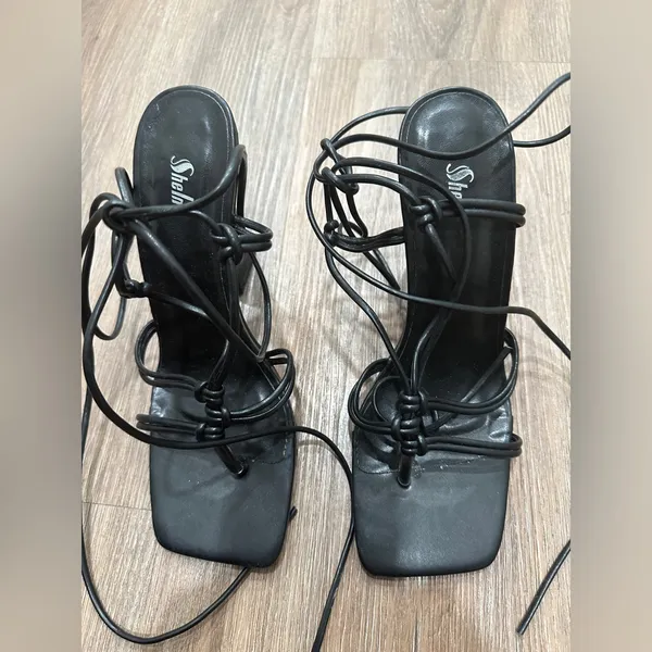 Sheln Black‎ Strappy Heels Black Size 8 - Image 3