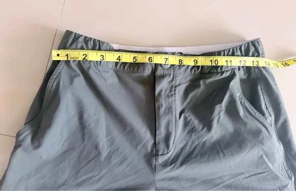 Alo Yoga Flip It Trouser Dark Cactus Check The Measurements Pocket Zipper - Image 11