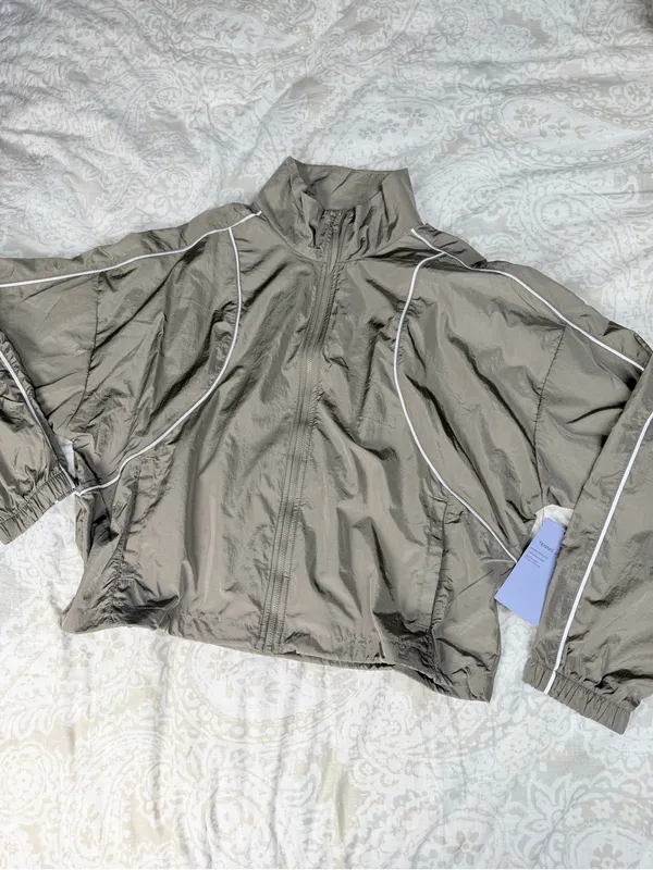 Avia Beige Bomber Jacket with White Piping - Women - Image 7