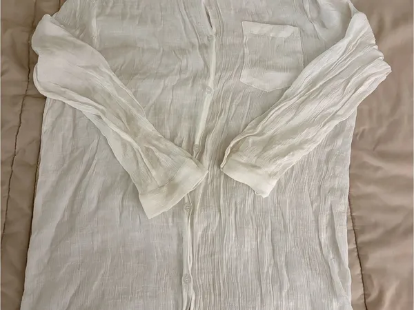 Bsubseach White Long Sleeve Button Down Beach Cover Up Size M - Image 3