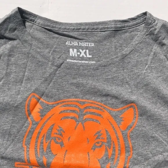 3/$25🍾🍾Alma Mater Princeton Tigers Gray Short‎ Sleeve Top - Image 4