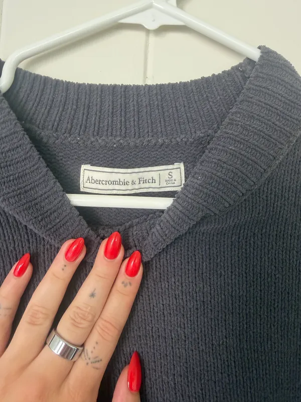 Abercrombie Polyester Sweater Gray - Image 2