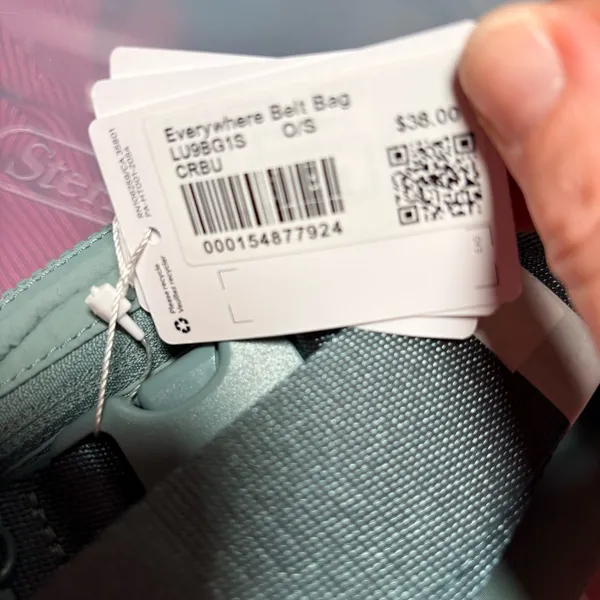 Lululemon Everywhere Belt Bag 1L NWT Authentic. Crater Blue. Sold Out. - Image 3