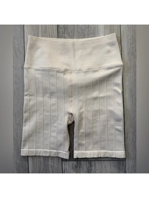Spiritual Gangster Neutral Amara Wide Rib Heather Seamless Biker Short xs/s - Image 4
