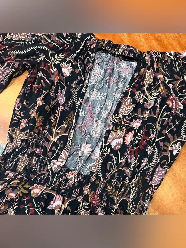 Free People Pretty and Free Floral Romper off the shoulders medium - Image 5