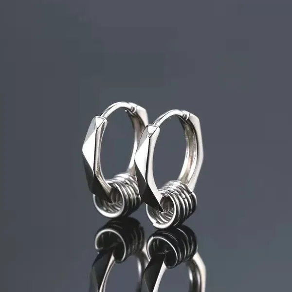 Small silver hoop earrings for men women streetwear unisex style - Image 2