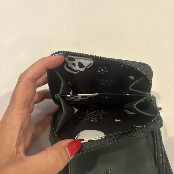 Betsey‎ Johnson XOSKULLY Dark Green Small Zip Around Wallet Wristlet READ - Image 5