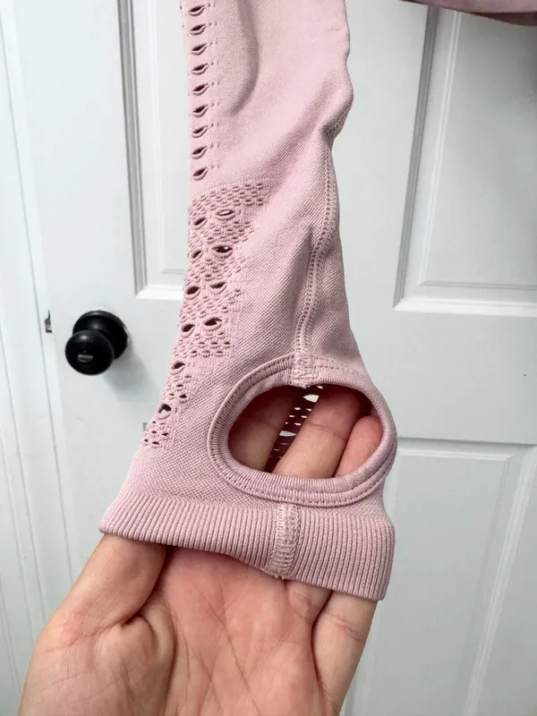 Gymshark Glow Pink Seamless Crop Top S - Image 4